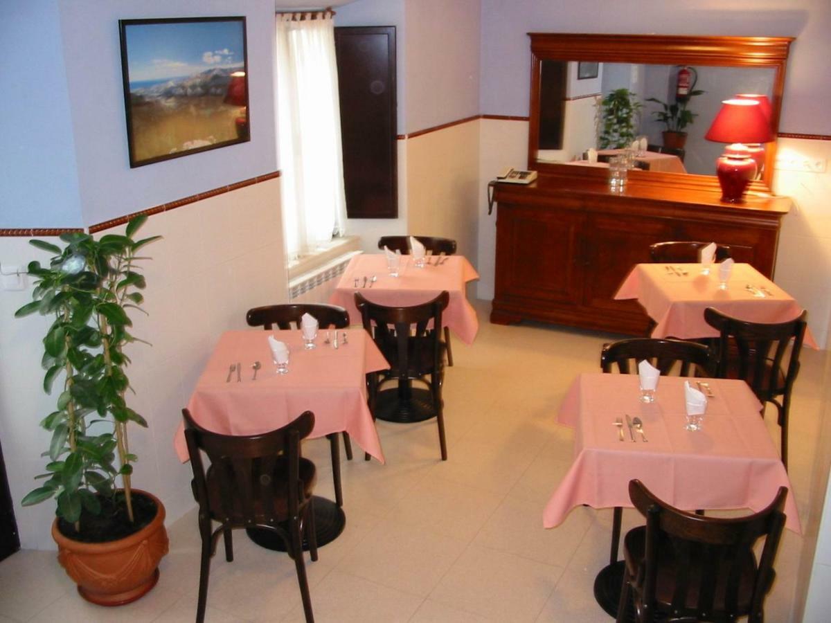 Hotel Fitu Колунга Екстер'єр фото
